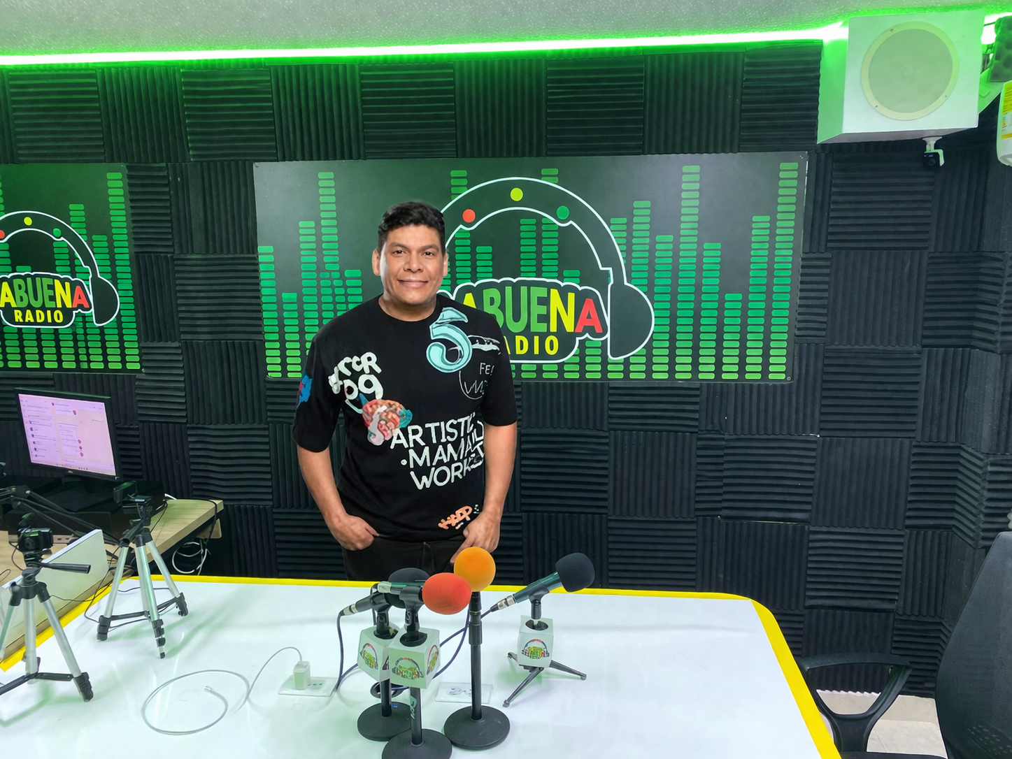 «Omar Geles nunca me impuso canciones a mí, yo siempre escogía las canciones»: Álex Manga se confiesa