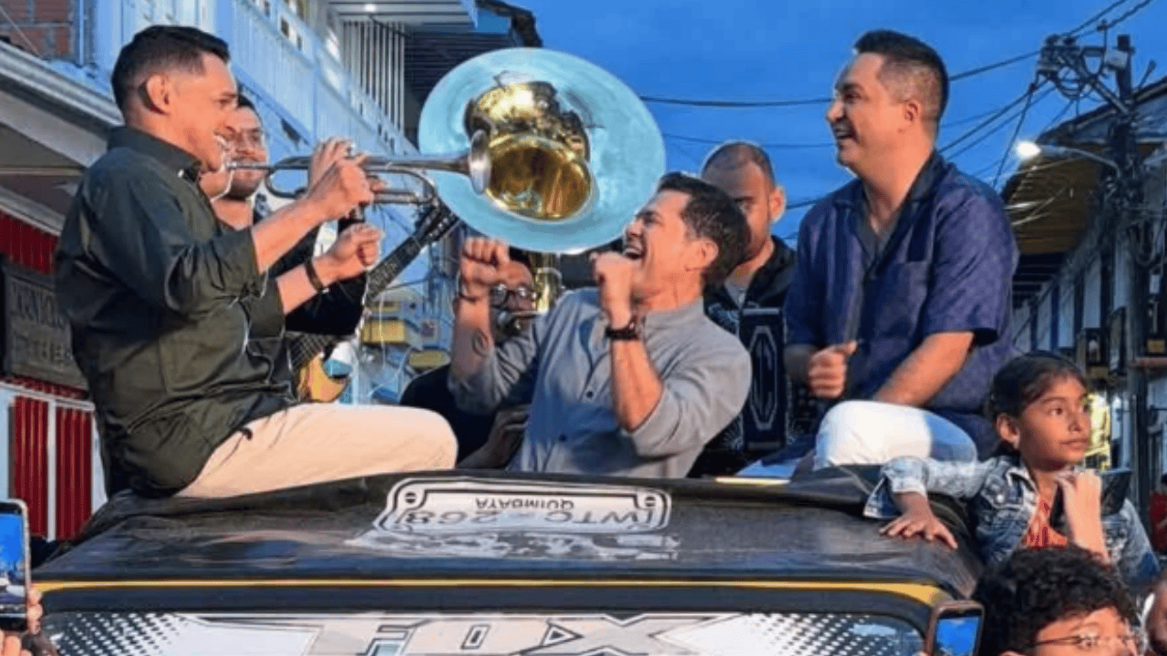 Jorge Celedón une a Colombia y México con su nuevo sencillo «Naturalita»